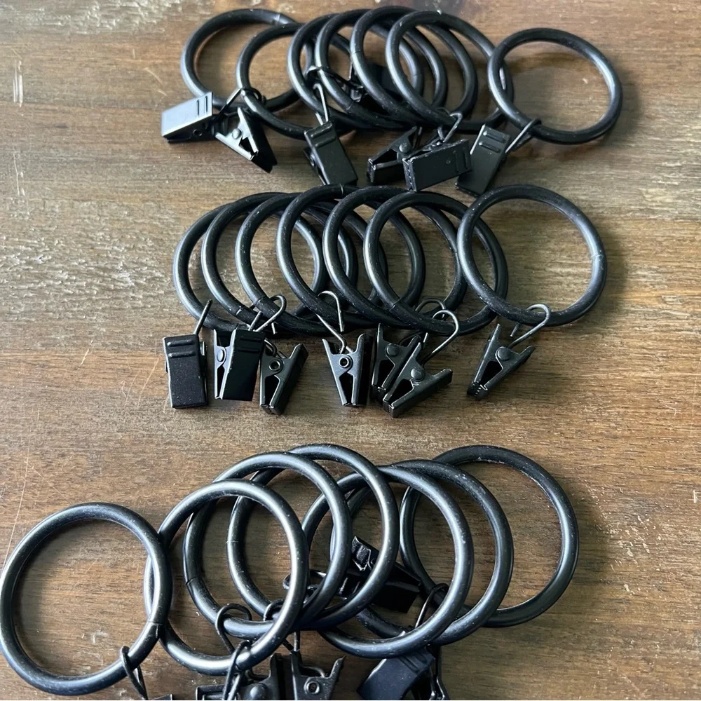 Set of 28 round curtain clips dark metal EUC